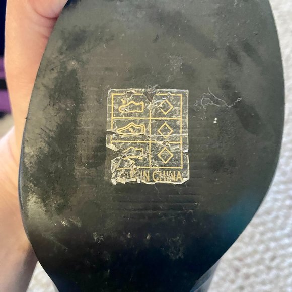 Lulu Hun navy blue heeled booties w/ zip closure & red ties, women's size 6 - Picture 6 of 9